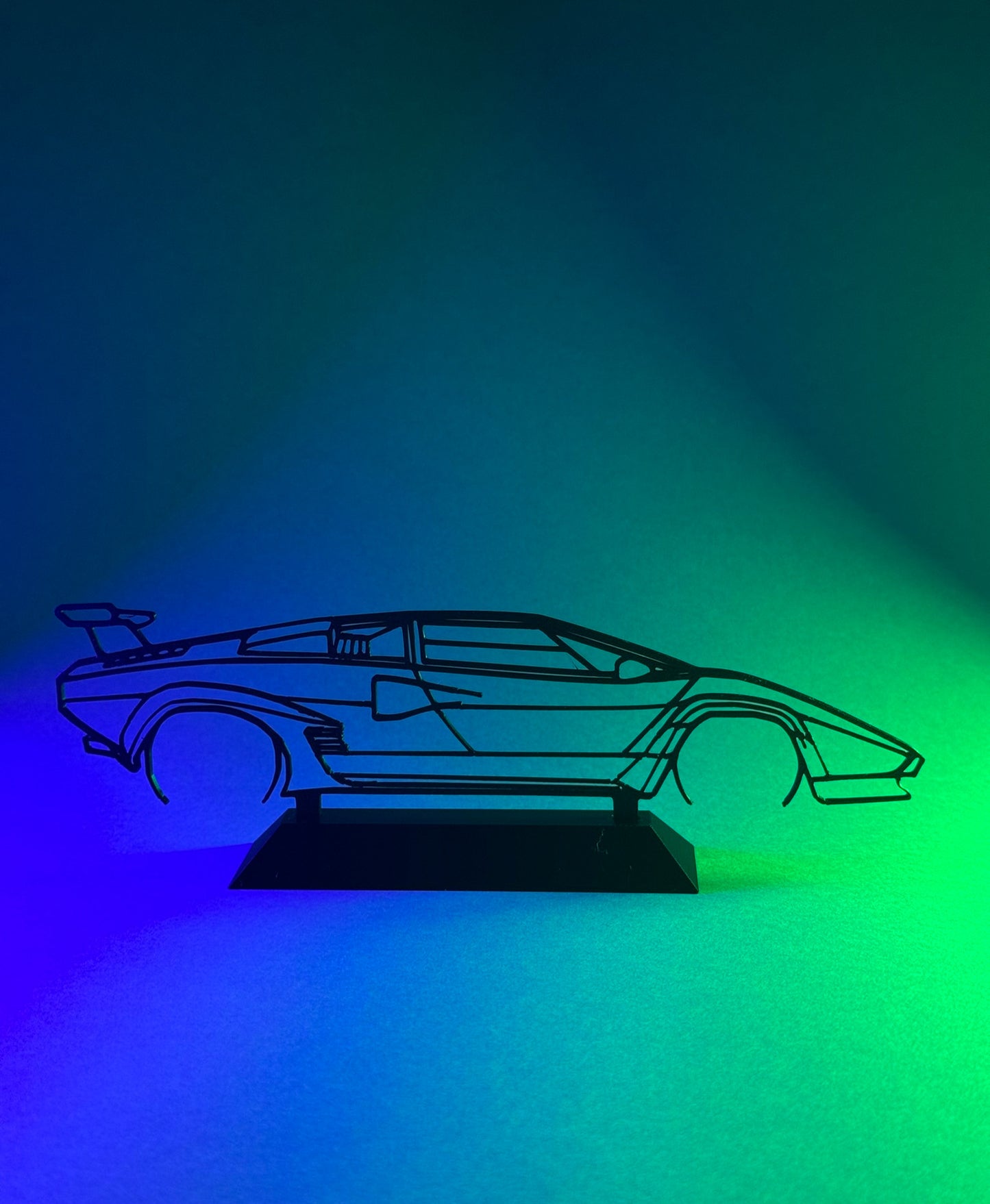 Silhouette en Line Art Lamborghini Countach – Impression 3D